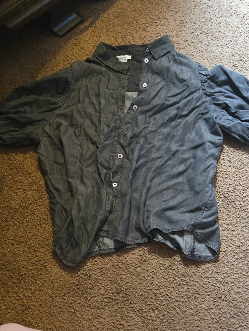 Venus Casual Puff Sleeve Black Button-down Shirt Plus 💫